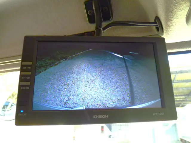 いすゞ フォワード 2RG-FTR90V2(2WD)の写真31