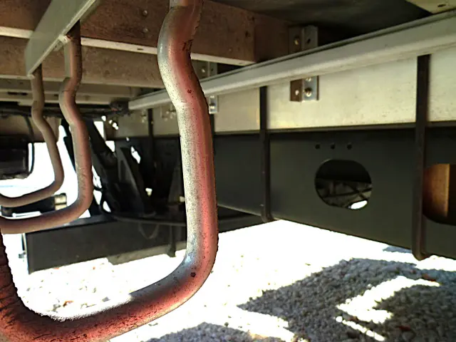 いすゞ フォワード 2RG-FTR90V2(2WD)の写真37