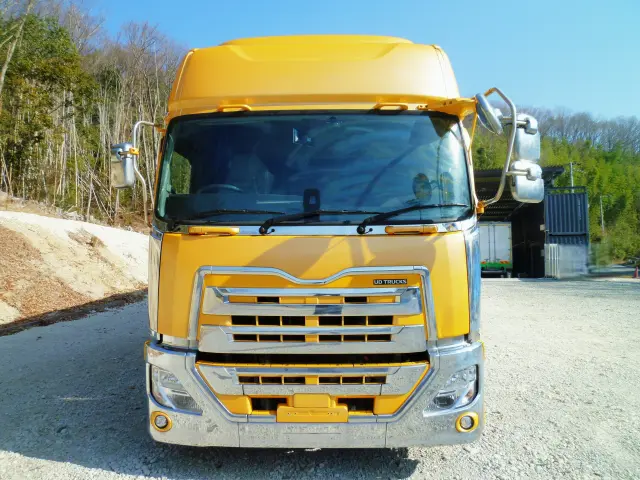 ＵＤ クオン 2PG-CG5CA(8x4)の写真2