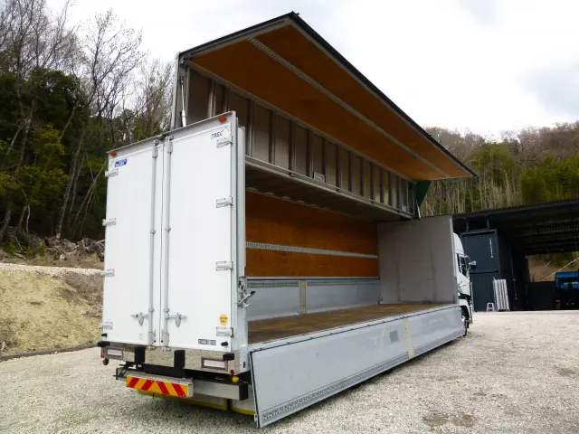 ＵＤ クオン 2PG-CG5CA(8x4)の写真19