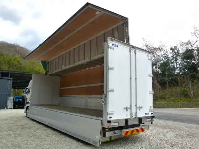 ＵＤ クオン 2PG-CG5CA(8x4)の写真20