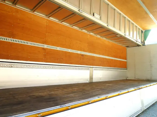 ＵＤ クオン 2PG-CG5CA(8x4)の写真21