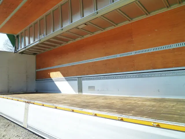 ＵＤ クオン 2PG-CG5CA(8x4)の写真22