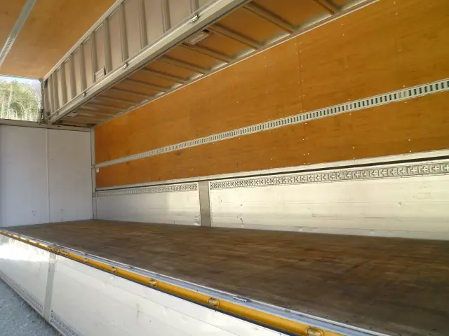 ＵＤ クオン 2PG-CG5CA(8x4)の写真24