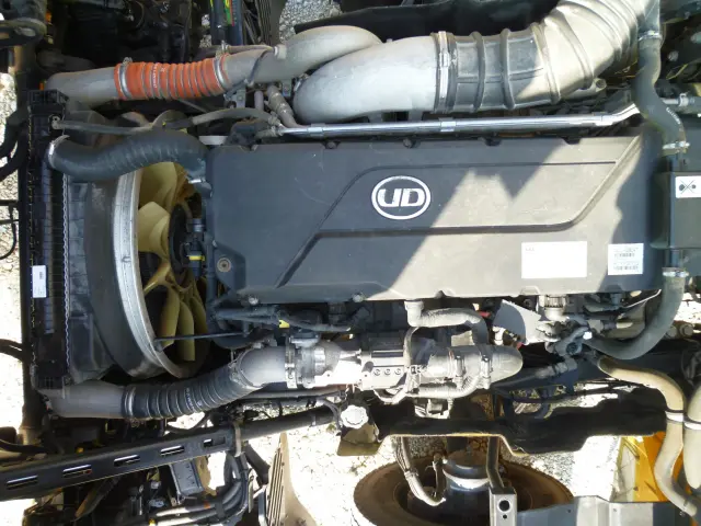 ＵＤ クオン 2PG-CG5CA(8x4)の写真26