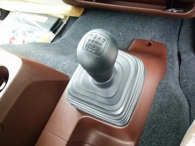 日野 レンジャー 2KG-FE2ACG(2WD)の写真34
