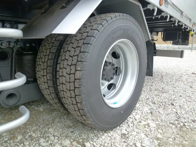 日野 レンジャー 2KG-FE2ACG(2WD)の写真47