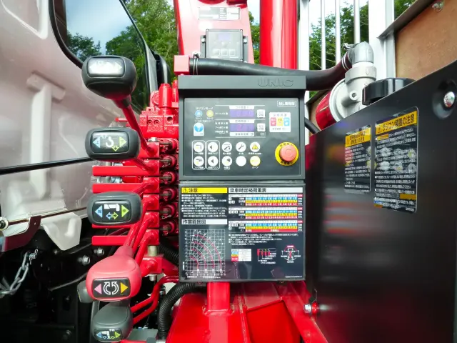 日野 レンジャー 2KG-FE2ACG(2WD)の写真18