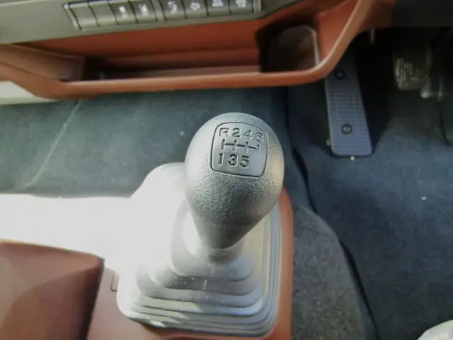 日野 レンジャー 2KG-FE2ACG(2WD)の写真32