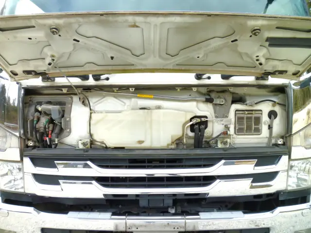 いすゞ フォワード 2RG-FSR90T2(2WD)の写真8