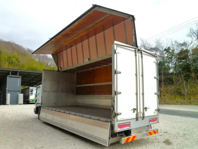 いすゞ フォワード 2RG-FSR90T2(2WD)の写真19