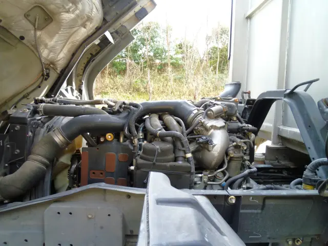 いすゞ フォワード 2RG-FSR90T2(2WD)の写真22