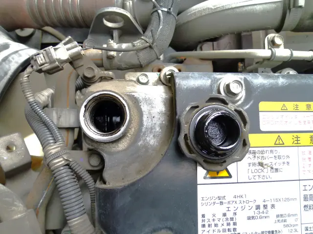 いすゞ フォワード 2RG-FSR90T2(2WD)の写真24