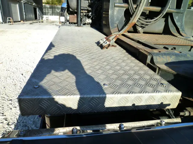 UD クオン QKG-GK5XAE(2WD)の写真14