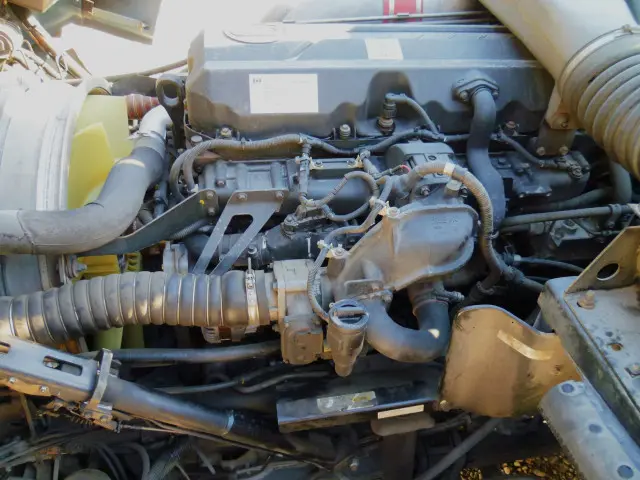 UD クオン QKG-GK5XAE(2WD)の写真28