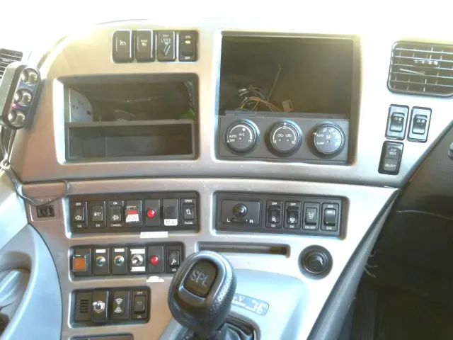 UD クオン QKG-GK5XAE(2WD)の写真34