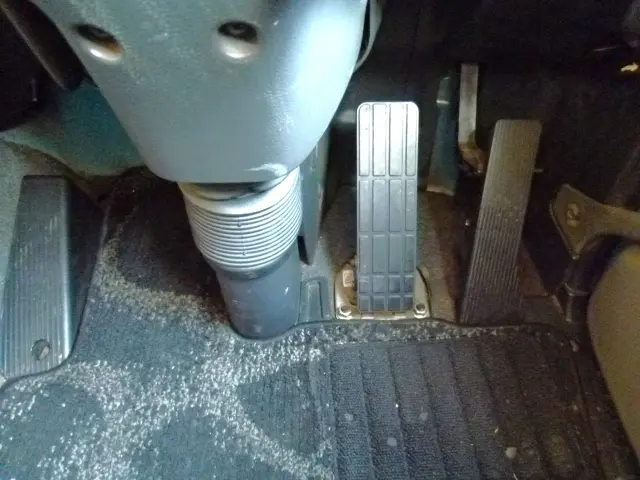 UD クオン QKG-GK5XAE(2WD)の写真36