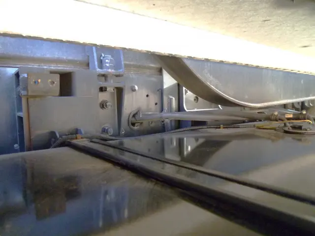 UD クオン QKG-GK5XAE(2WD)の写真41