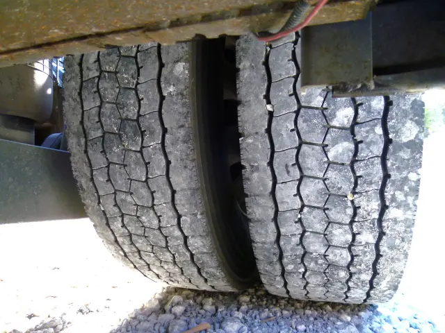 UD クオン QKG-GK5XAE(2WD)の写真45