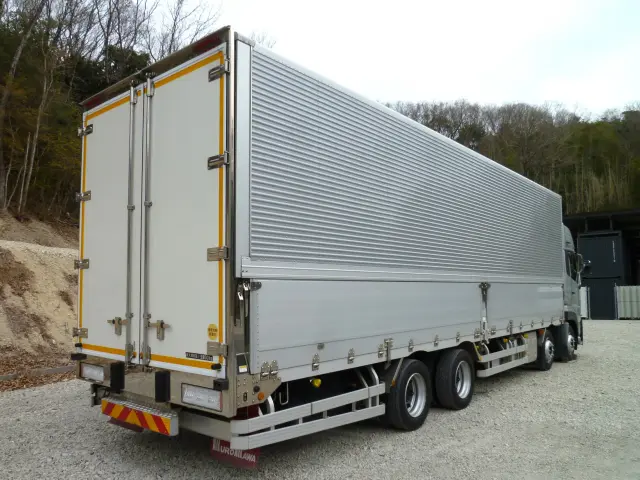 UD クオン 2PG-CG5CA(8x4)の写真4