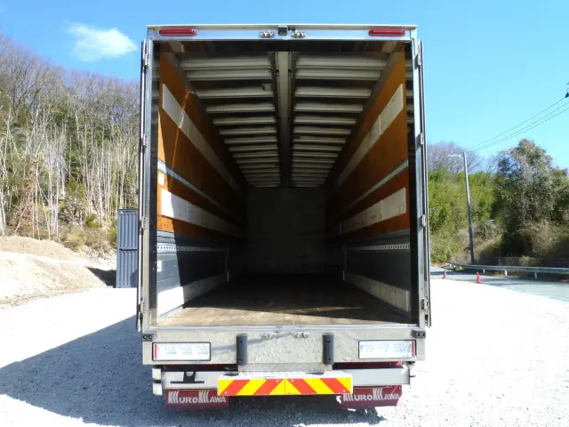 UD クオン 2PG-CG5CA(8x4)の写真10