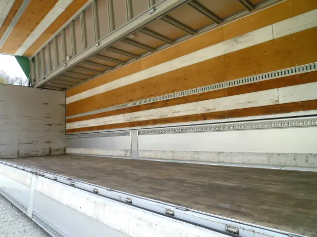 UD クオン 2PG-CG5CA(8x4)の写真21