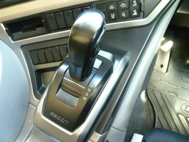 UD クオン 2PG-CG5CA(8x4)の写真35