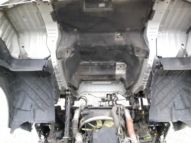 UD クオン 2PG-CG5CA(8x4)の写真10
