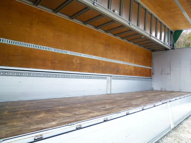 ＵＤ クオン 2PG-CG5CA(8x4)の写真22