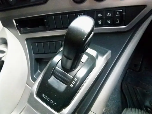 ＵＤ クオン 2PG-CG5CA(8x4)の写真31