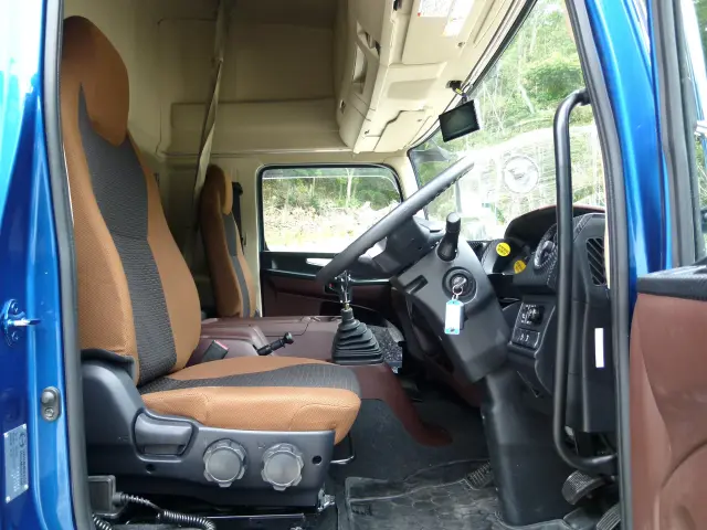 日野 レンジャー 2KG-FE2ACG(2WD)の写真35
