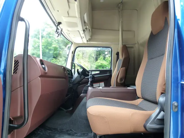 日野 レンジャー 2KG-FE2ACG(2WD)の写真40
