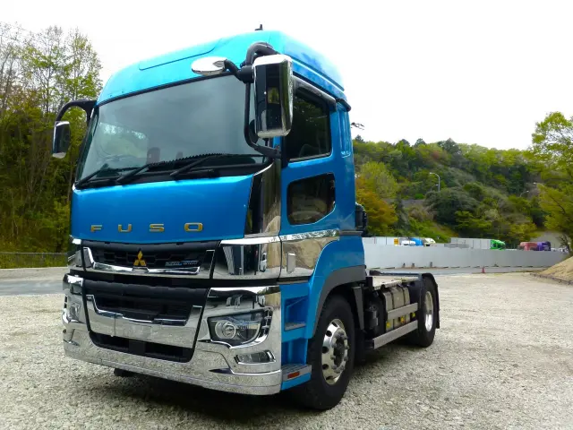 三菱 スーパーグレート 2PG-FP74HER(2WD)の写真1