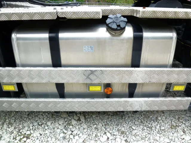 三菱 スーパーグレート 2PG-FP74HER(2WD)の写真21