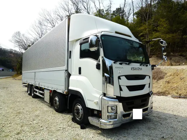 いすゞ ギガ 2PG-CYJ77C(8x4)の写真3