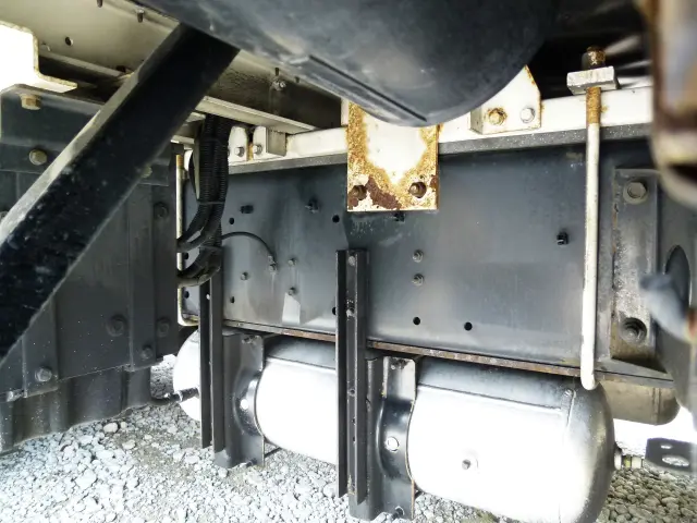 いすゞ ギガ 2PG-CYJ77C(8x4)の写真42