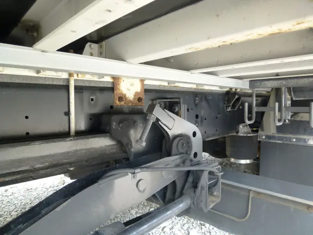 いすゞ ギガ 2PG-CYJ77C(8x4)の写真43