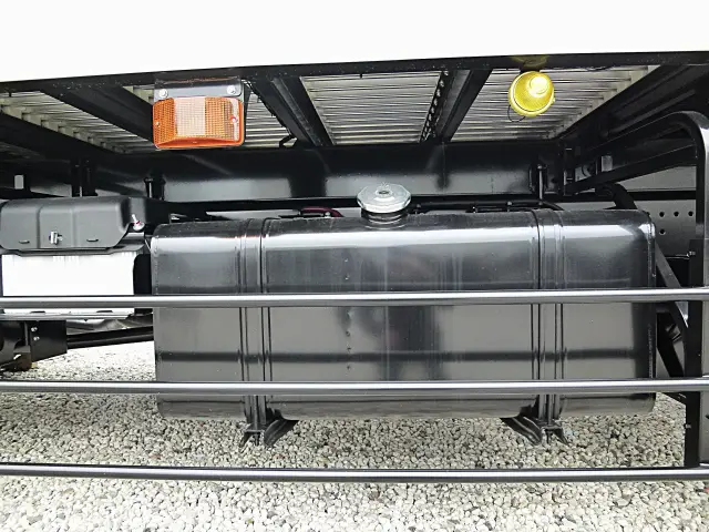 日野 プロフィア 2DG-FS1AHE(6x4)の写真24