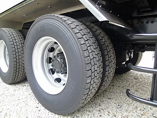 日野 プロフィア 2DG-FS1AHE(6x4)の写真42