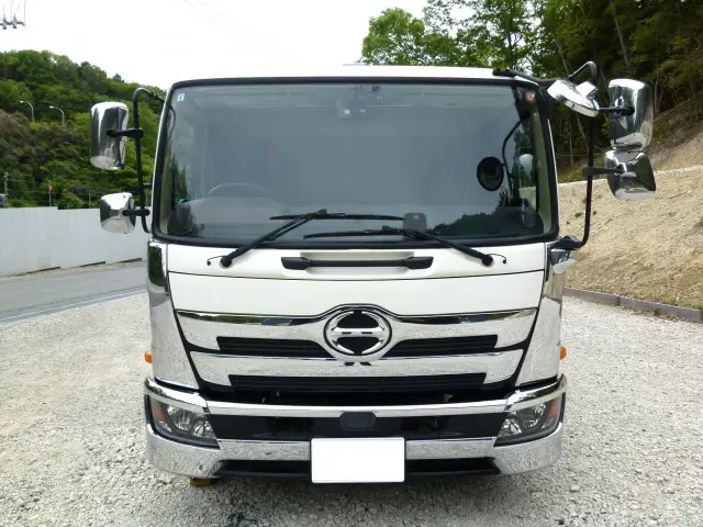 日野 レンジャー 2PG-FE2ABA(2WD)の写真2