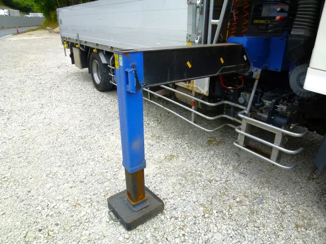 日野 レンジャー 2PG-FE2ABA(2WD)の写真21