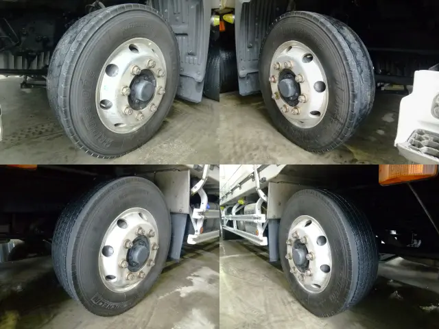 日野 プロフィア 2DG-FW1AHG(8x4)の写真44