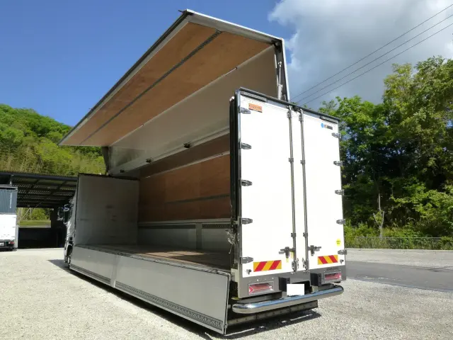 日野 プロフィア 2DG-FW1EHG(8x4)の写真19