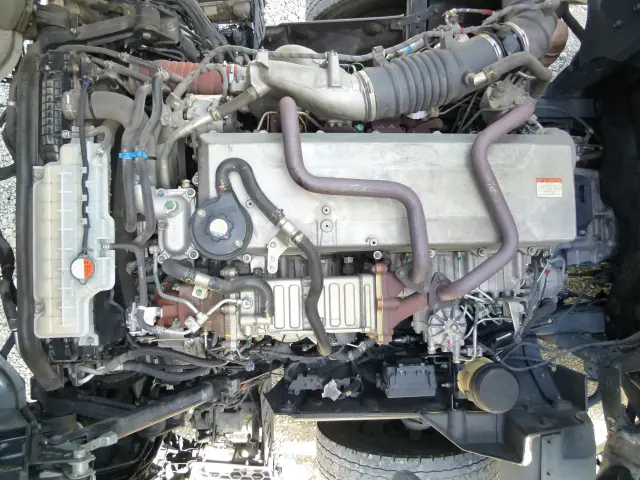 日野 プロフィア 2DG-FW1EHG(8x4)の写真23