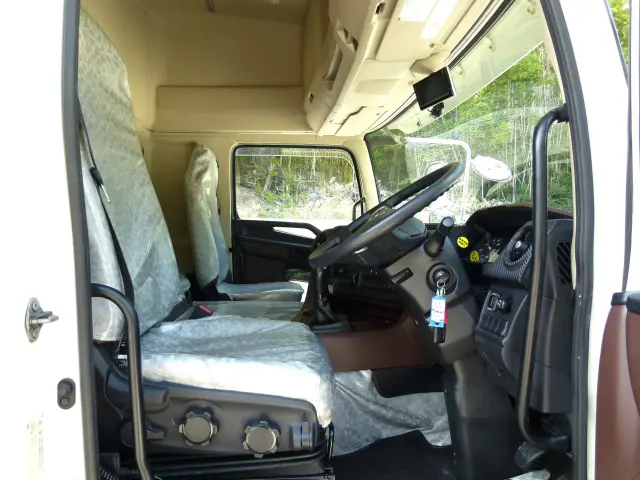 日野 プロフィア 2DG-FW1EHG(8x4)の写真26