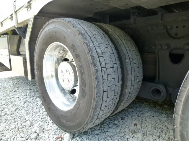 日野 プロフィア 2DG-FW1EHG(8x4)の写真48