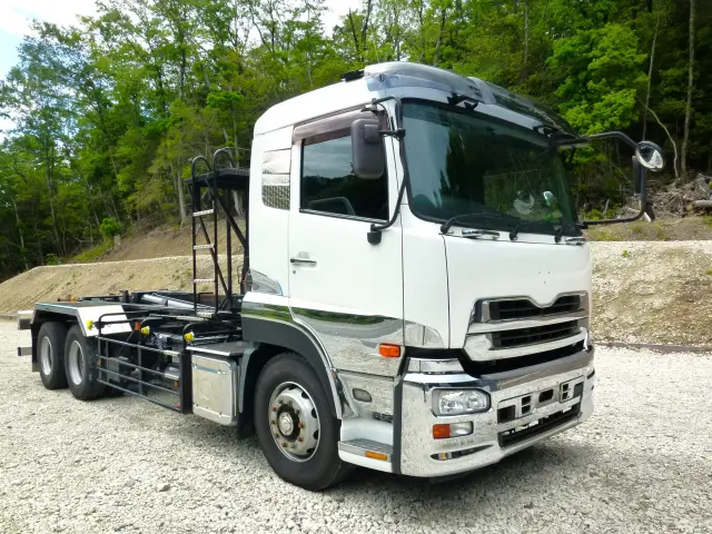 ＵＤ クオン QKG-CW5YL改(6x4)の写真3