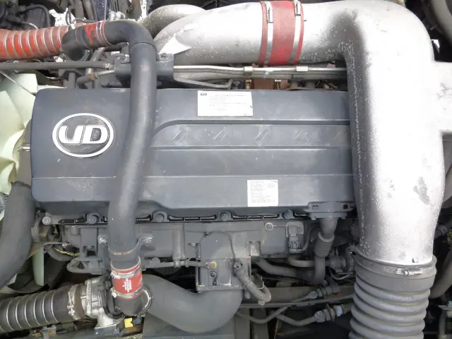 ＵＤ クオン QKG-CW5YL改(6x4)の写真25