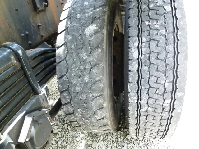 ＵＤ クオン QKG-CW5YL改(6x4)の写真42