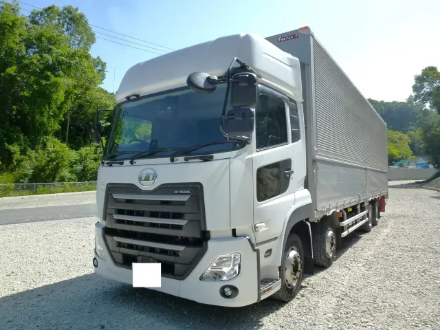 UD クオン 2PG-CG5CA(8x4)の写真1